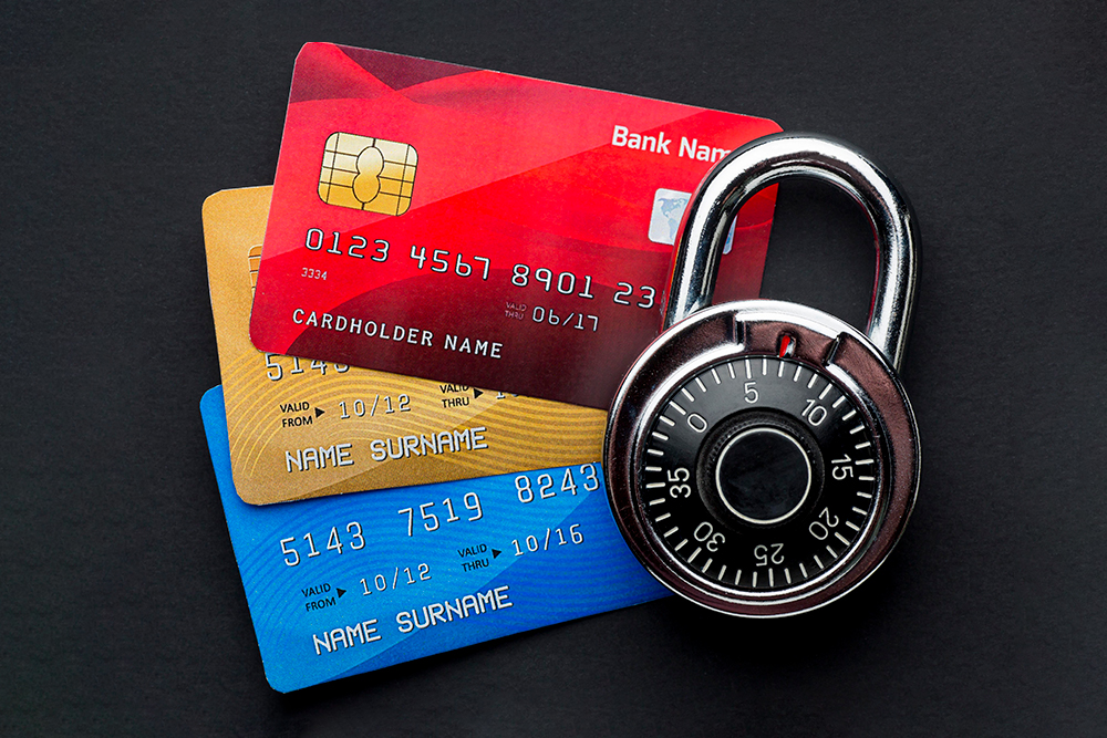 debit card vs credit card
